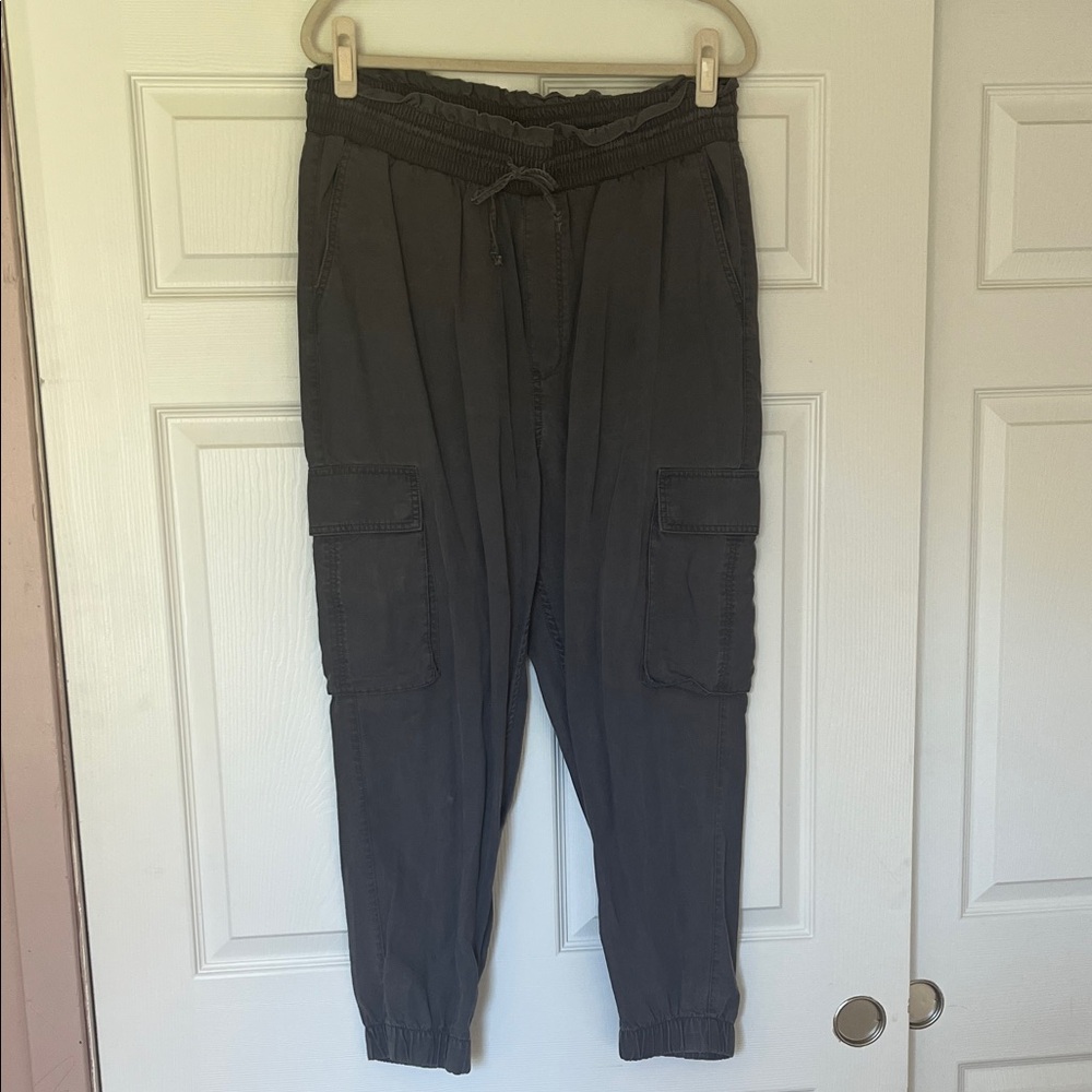 Abercrombie & Fitch Dark Gray Cargo Joggers